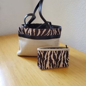 Clinique Tan Brown Zebra Straw Fabric Bag Pouch W/Lip Gloss Bundle NEW